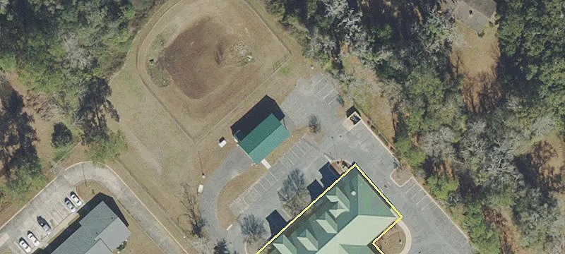 1249 Strong Rd