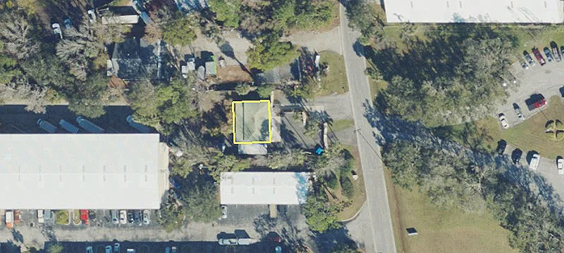 415 Oak Pl