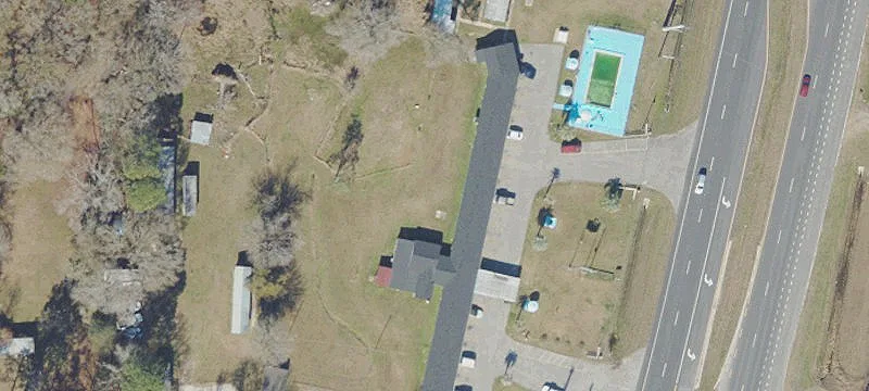 17560 Us Hwy 301st N