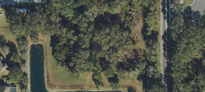 2030 Valrico Rd