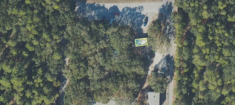 23104 Lakeview Dr