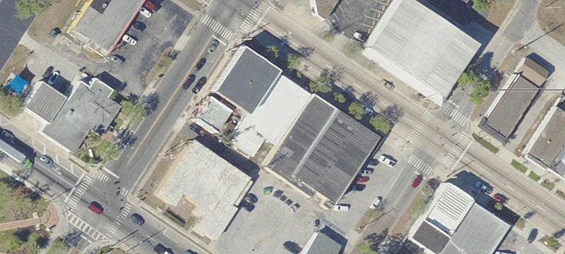 128 Broad St
