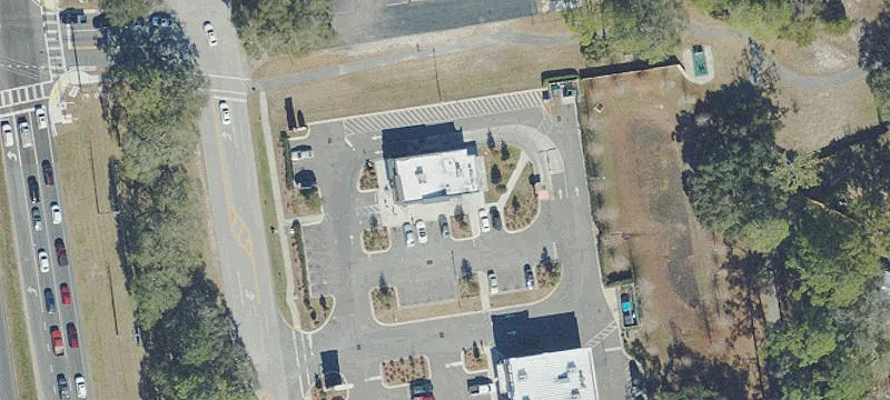 890 Santa Maria Blvd