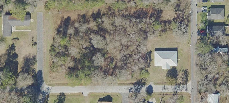 821 Connie St