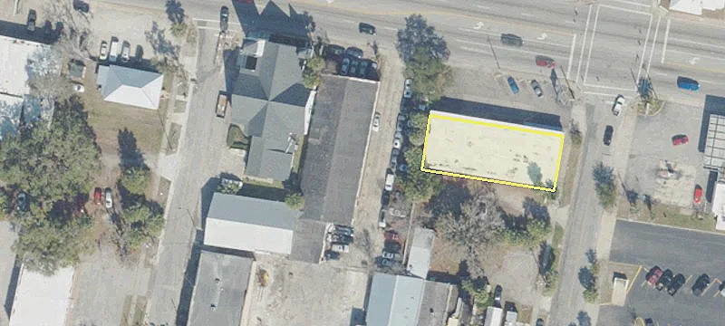 715 Reid St