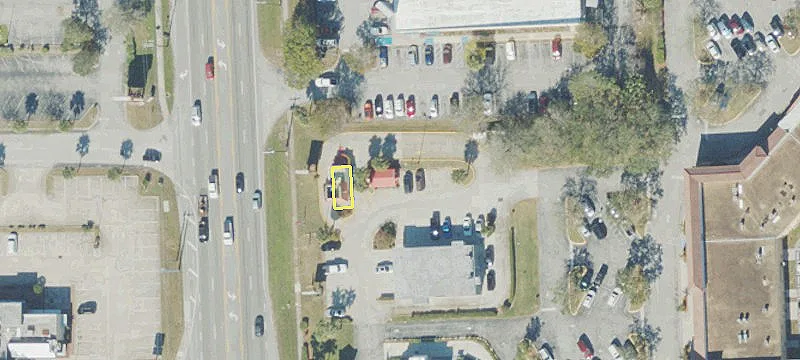 1552 Courtenay Pkwy