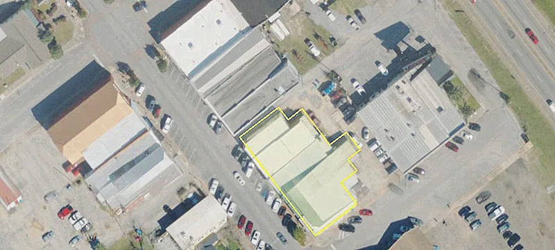 215 Main St
