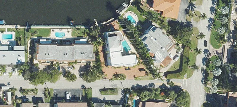 1121 Bel Air Dr