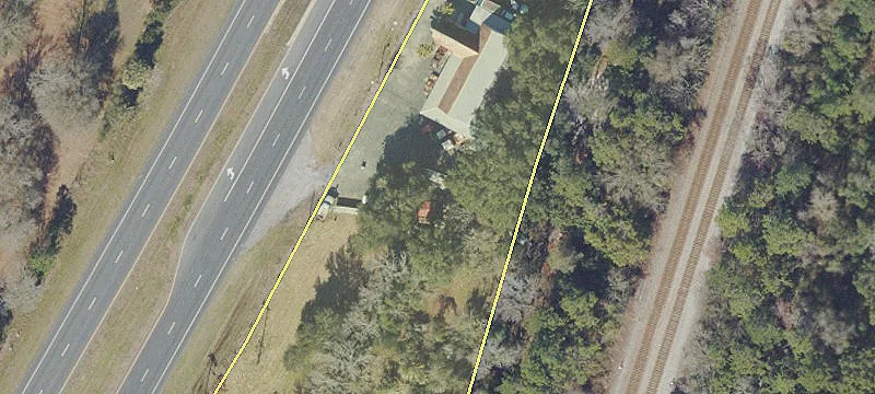 22103 Us Hwy 301st N