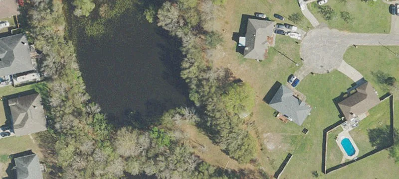 2 Ponds Cir