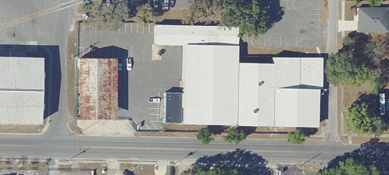 932 Main St
