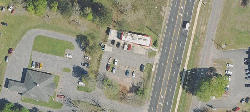 1130 Ferdon Blvd