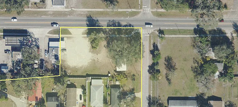 5711 State Rd 674
