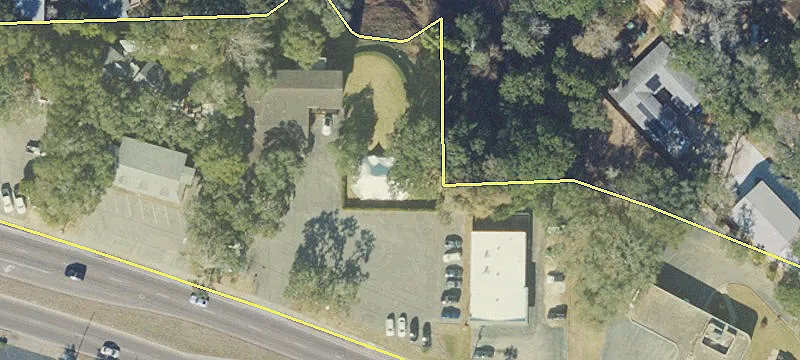 14 Racetrack NE Rd