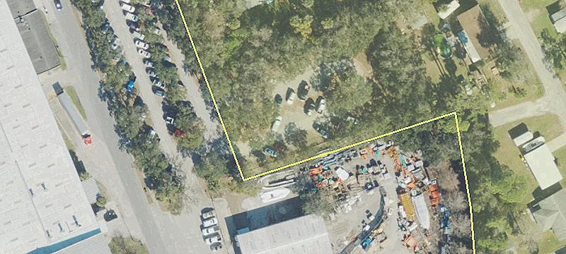 Edgewater, FL 32132