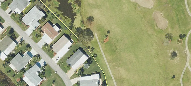 8200 Bromeliad Cir