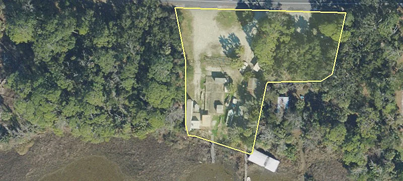 Apalachicola, FL 32320