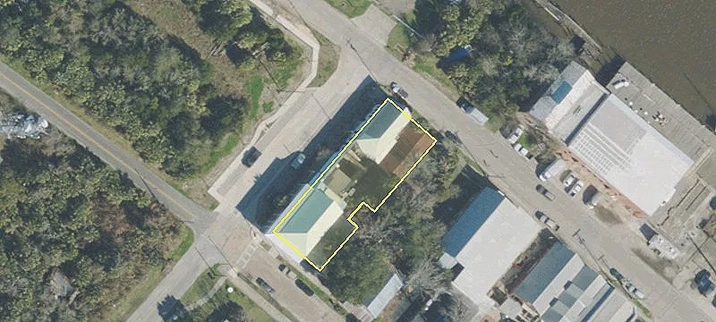 Apalachicola, FL 32320