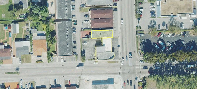 3200 Palm Ave