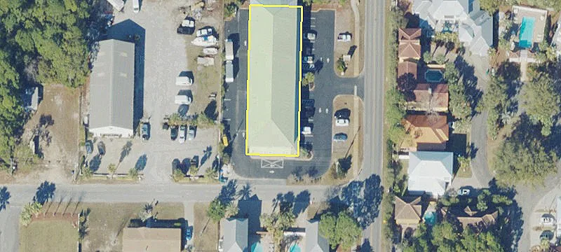 136 Holiday Rd, Unit 2