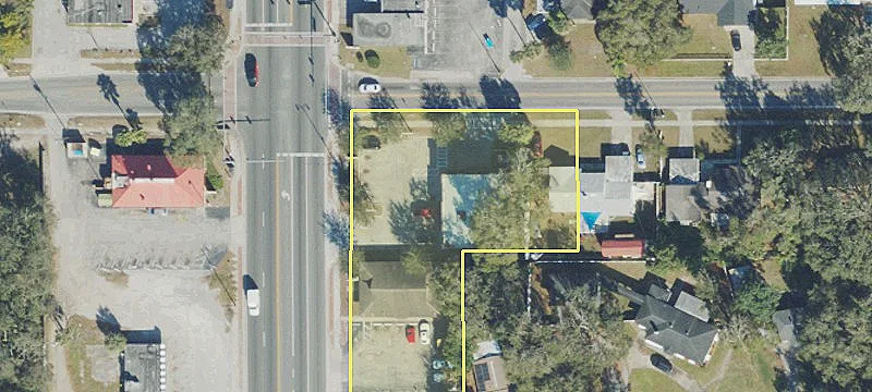 2001 French Ave