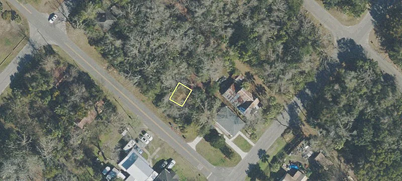 Apalachicola, FL 32320