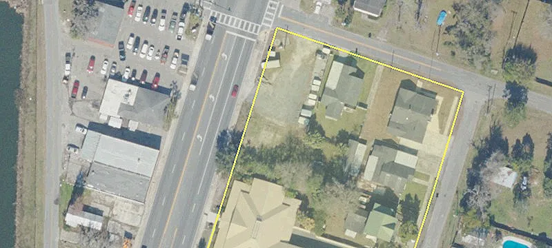 Temple Ave