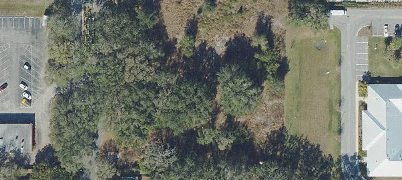 8582 Old County Rd