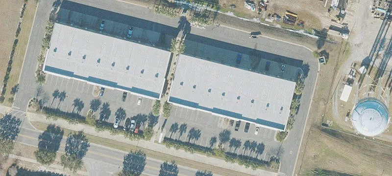 2001 98th Palms Blvd