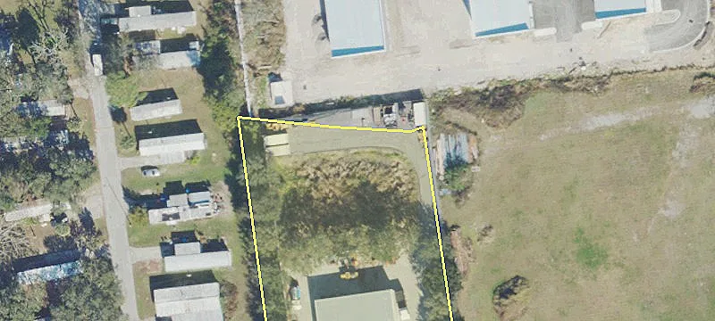 910 Belle Ave