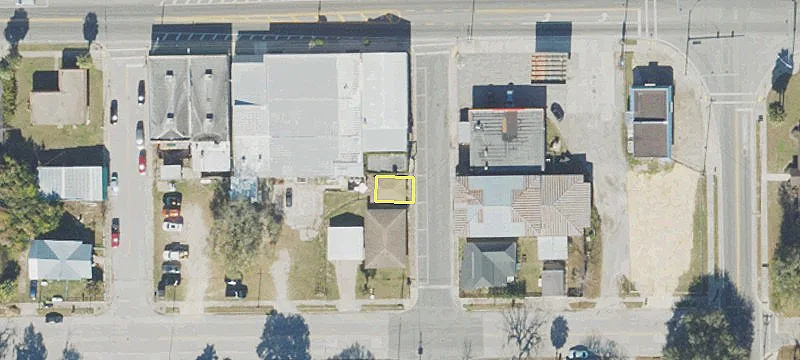 118 Monroe Ave