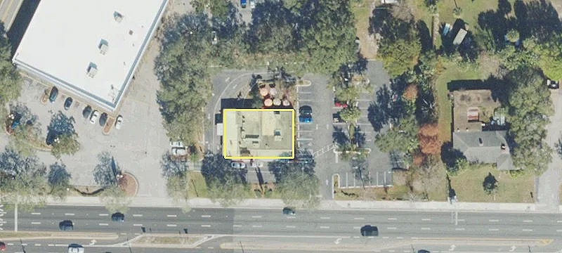 1049 Altamonte Dr