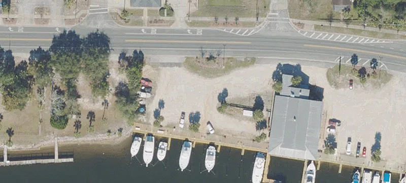 Apalachicola, FL 32320