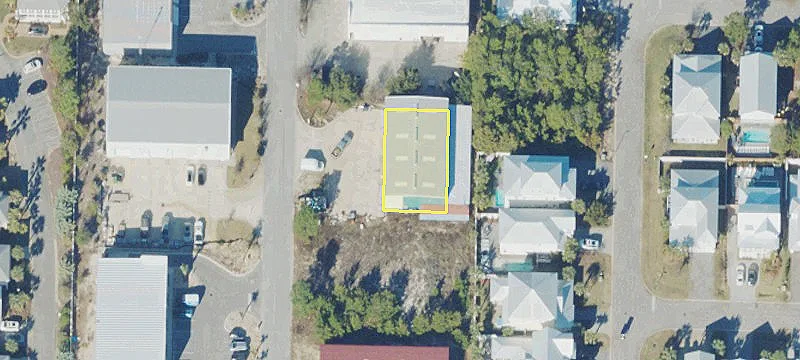 221 Business Ctr Dr
