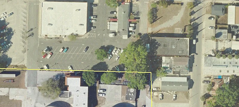3rd St
