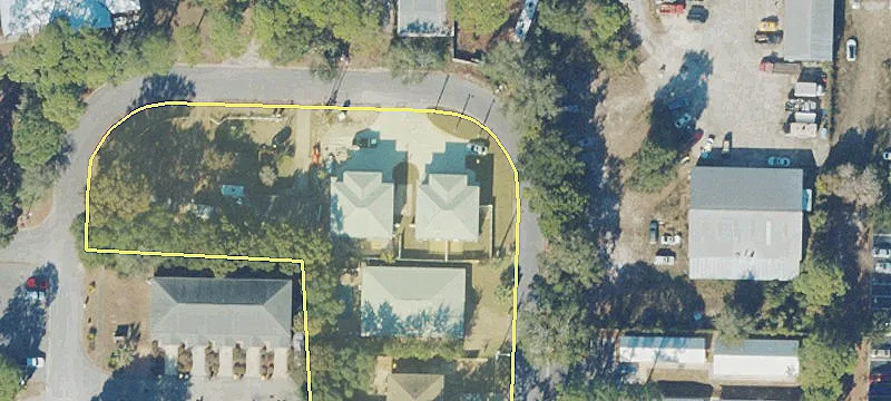 10 Park SE Cir