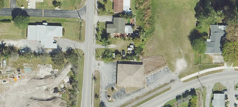 3854 Davis Rd
