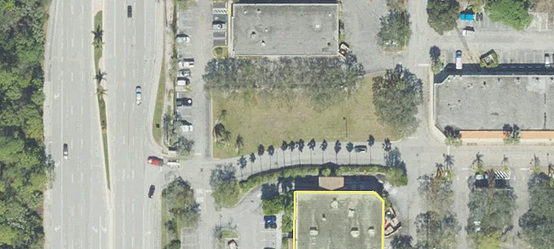4559 Hillsboro Blvd