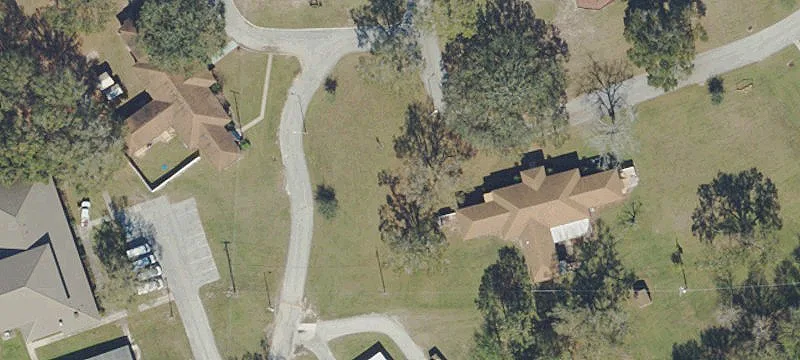 1015 Sikes Blvd