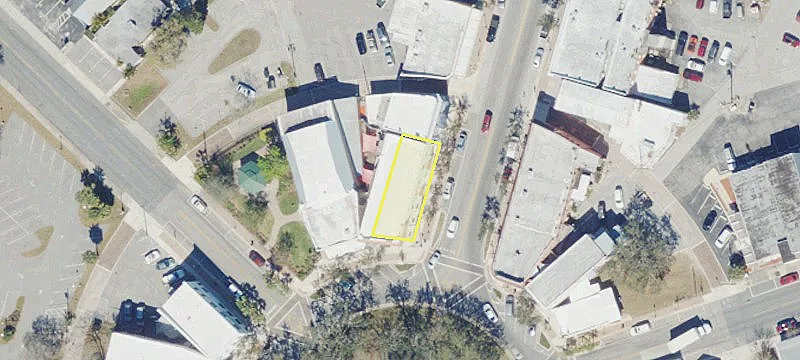 200 Cir Park Dr, Unit 101