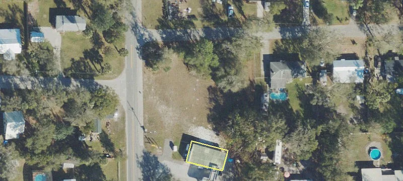 303 Smt Ave