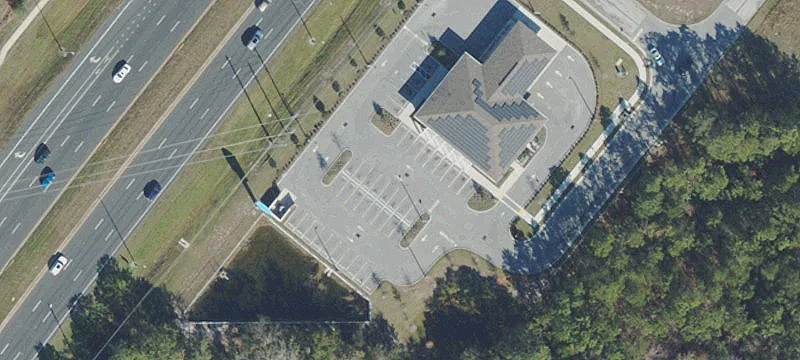 2140 Commercial Way
