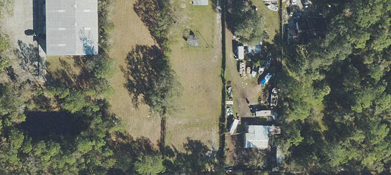 Colonial Dr