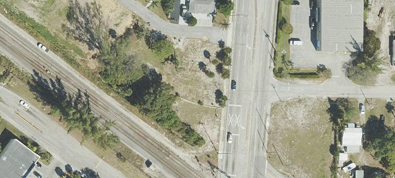 Australian Ave
