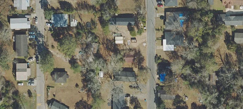 410 Conyers St