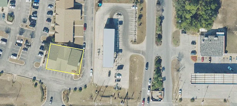 7590 Navarre Pkwy