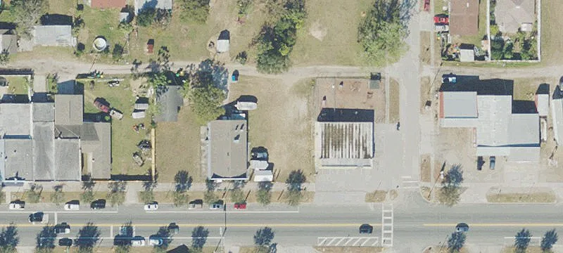 Main St