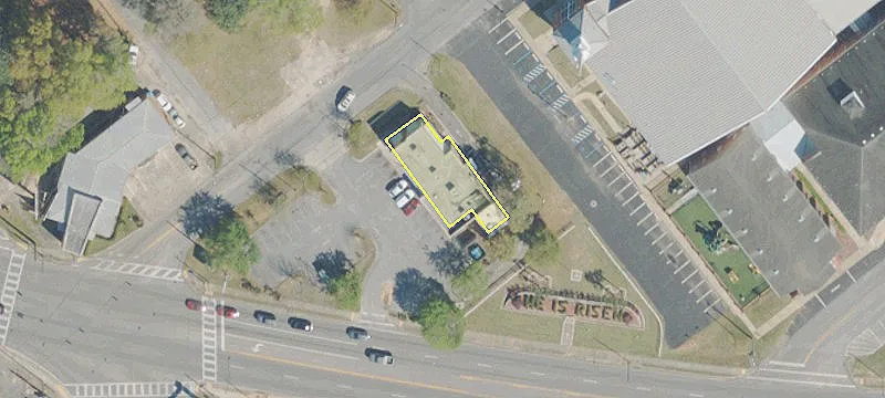 190 James Lee Blvd