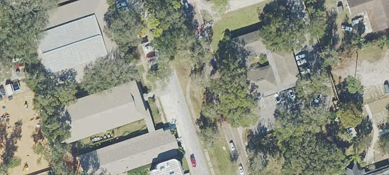 Main St