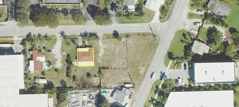 Royal Palm Dr